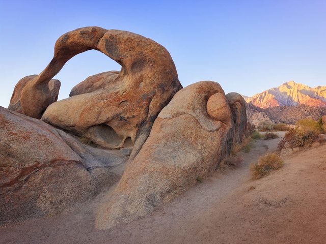 WORLD REGIONS & COUNTRIES, North America, United States of America, California, Alabama Hills, Mobius Arch, TIME OF DAY, sunrise...